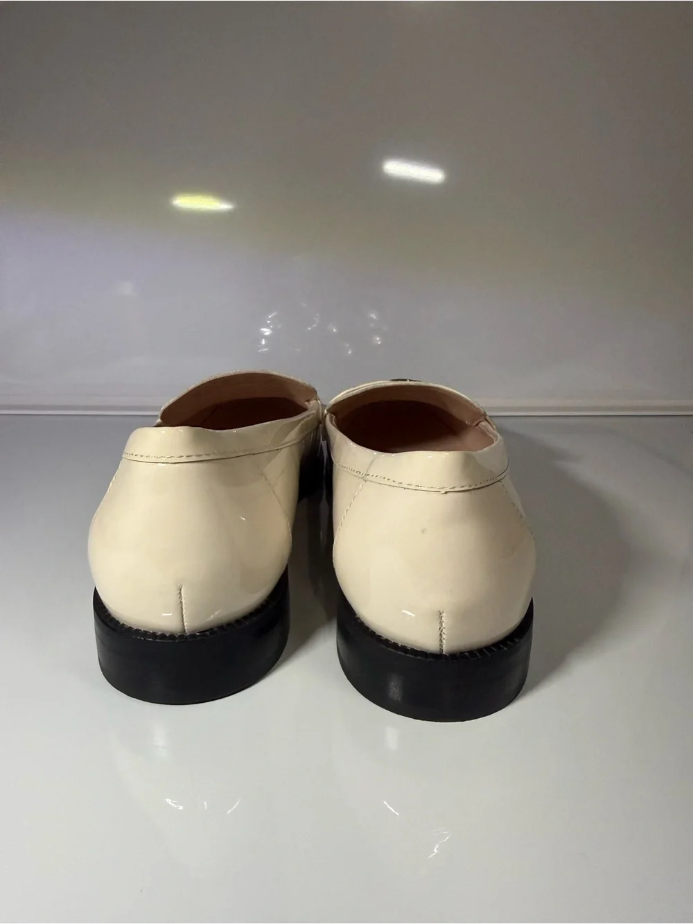 kate spade Women's Cream Patent Leather Loafers size 8
